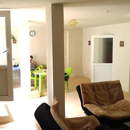 Comfort Plus Tbilisi Buitenkant foto